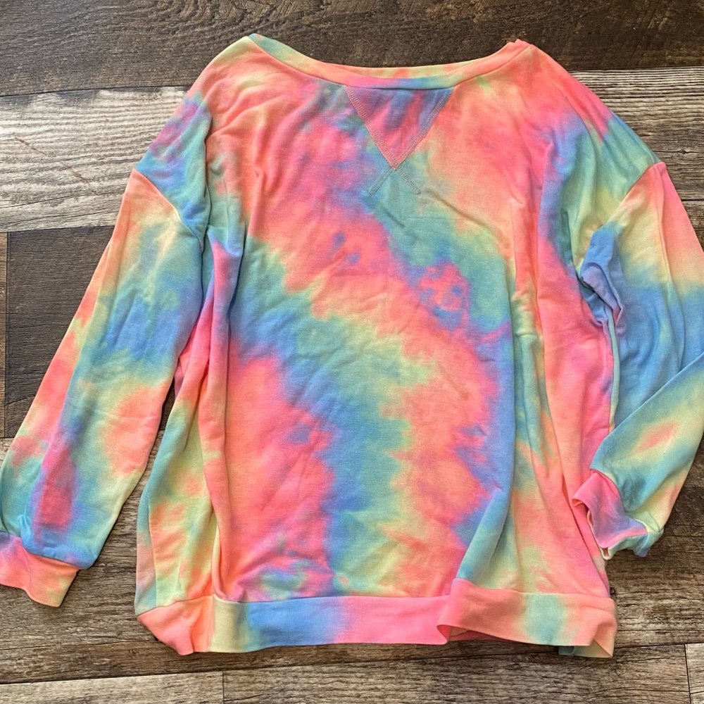Super soft tie dye crewneck